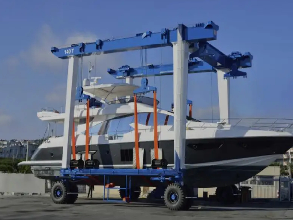 游艇吊的吊裝合同：游艇吊裝合同應(yīng)注意哪些條款和規(guī)定？